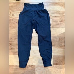 Old Navy Powersoft High Rise  Navy Go-Dry Joggers Size Small